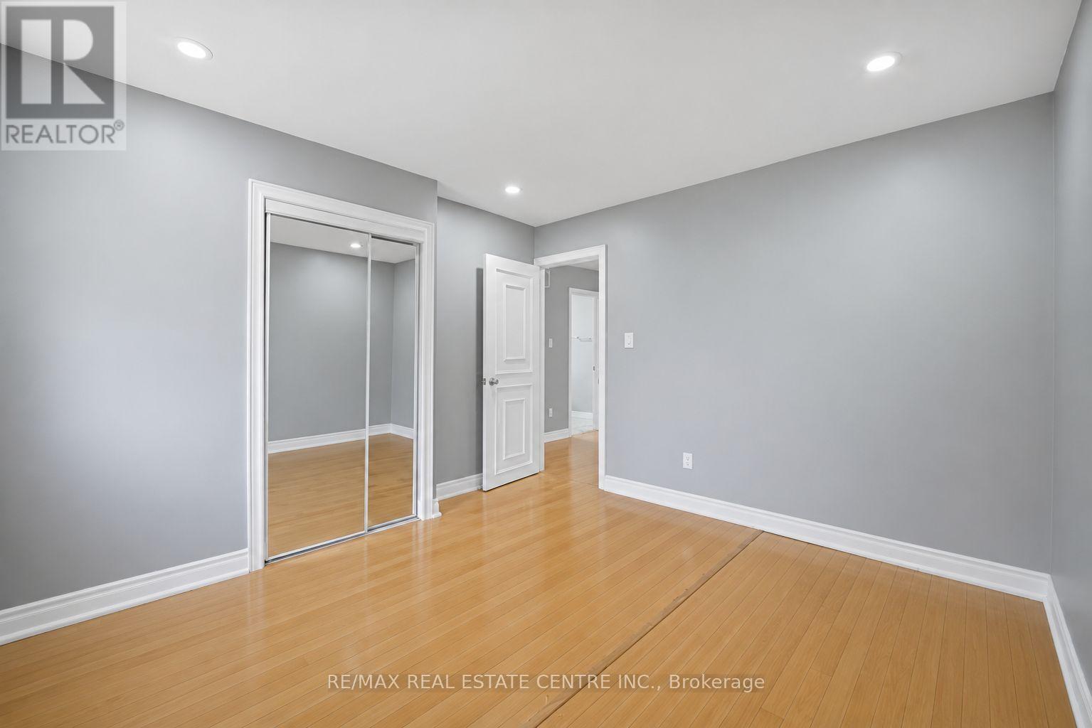 53 Farmhill Court, Toronto, Ontario  M1B 2M1 - Photo 10 - E13710484
