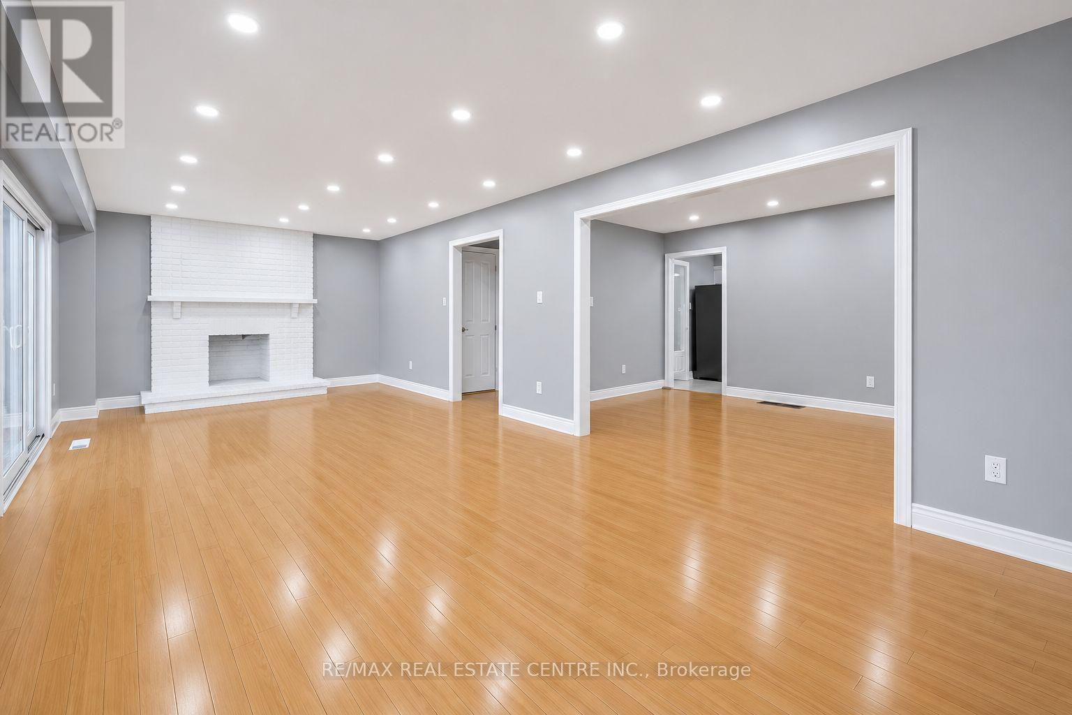 53 Farmhill Court, Toronto, Ontario  M1B 2M1 - Photo 13 - E13710484
