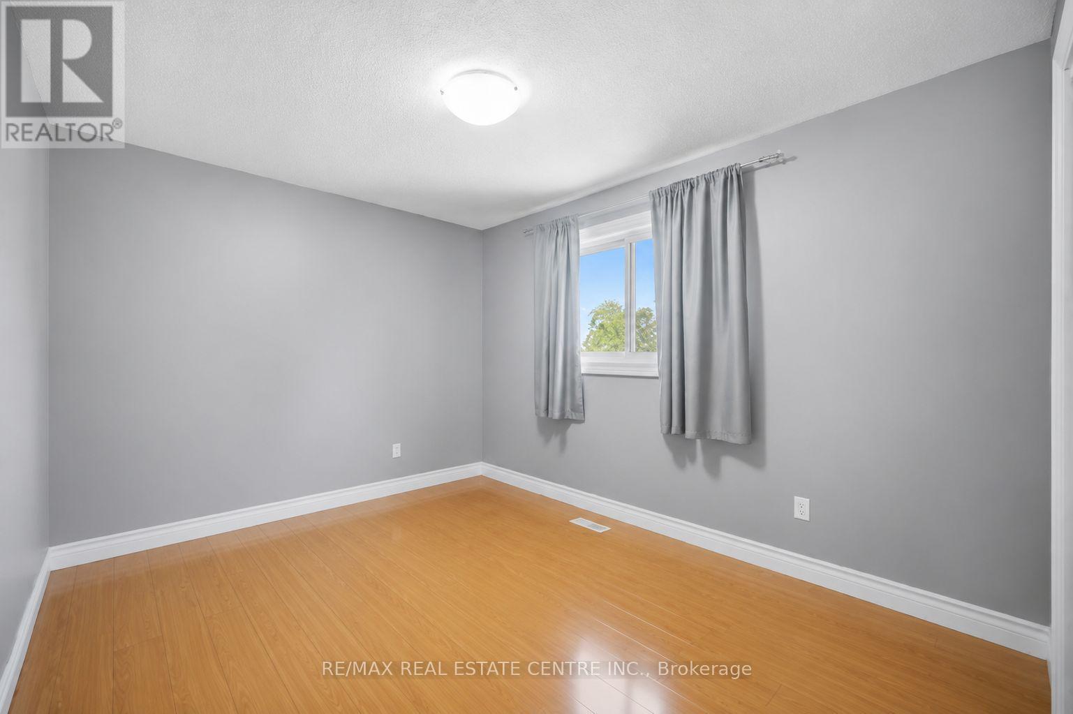 53 Farmhill Court, Toronto, Ontario  M1B 2M1 - Photo 15 - E13710484