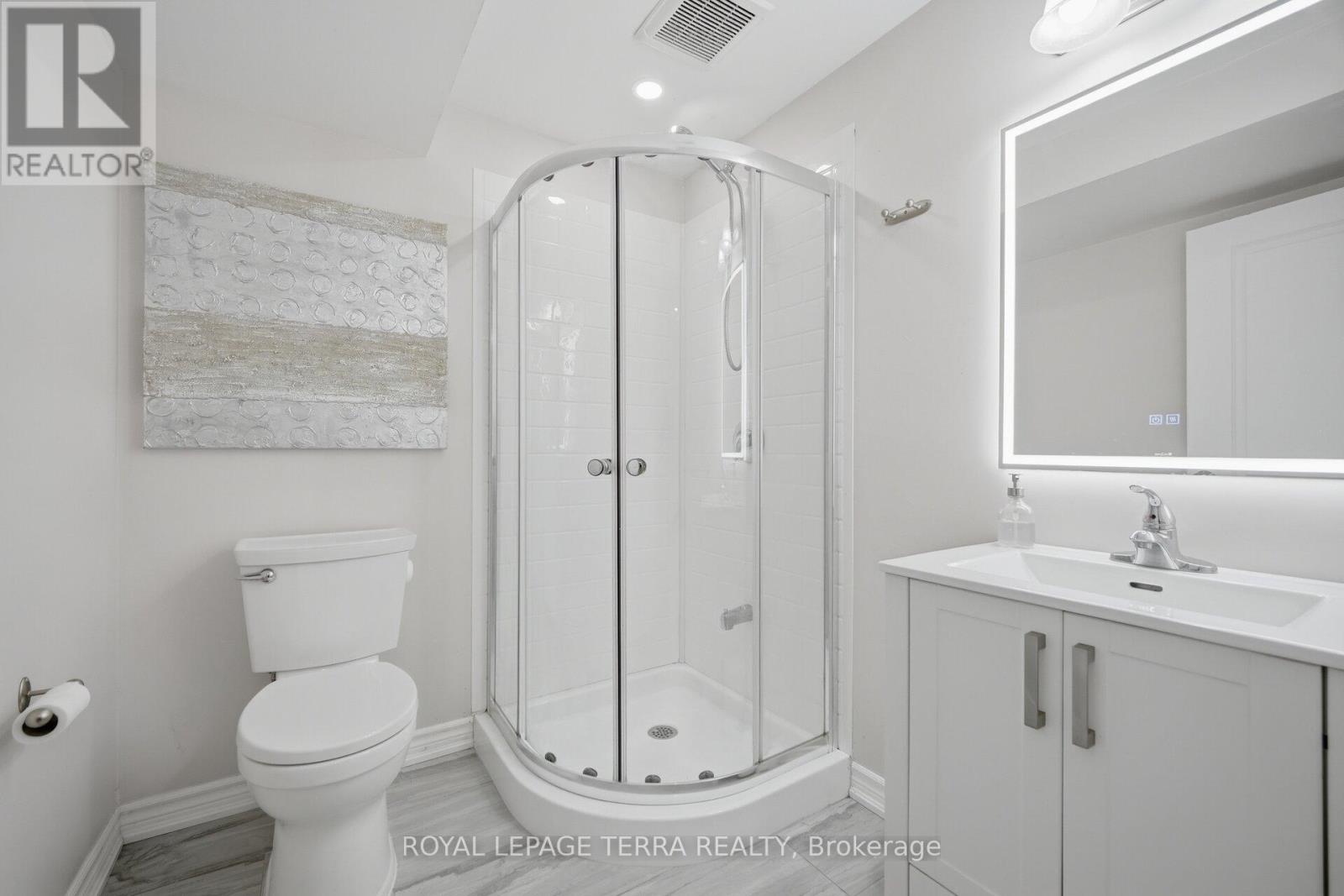 38 Hallmark Way, Whitby, Ontario  L1P 0K2 - Photo 36 - E13710568