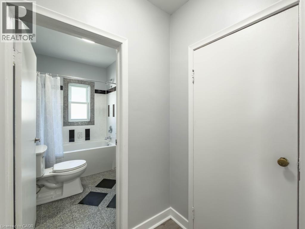 5576 Desson Avenue, Niagara Falls, Ontario  L2G 3T1 - Photo 10 - 40845661