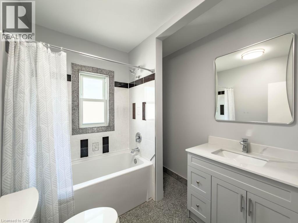 5576 Desson Avenue, Niagara Falls, Ontario  L2G 3T1 - Photo 11 - 40845661