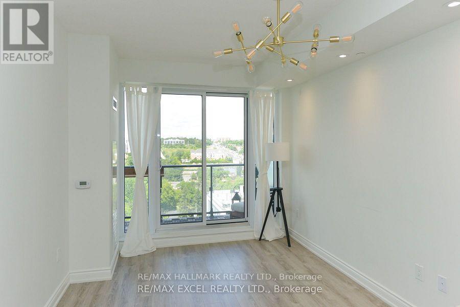 1011 - 9618 Yonge Street, Richmond Hill (North Richvale), Ontario  L4C 0X5 - Photo 2 - N13710382