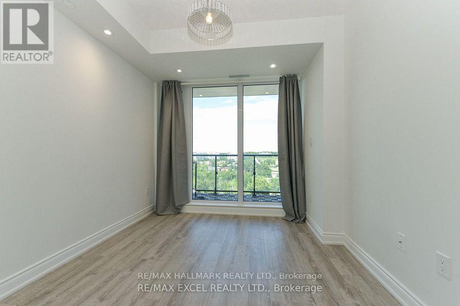 1011 - 9618 Yonge Street, Richmond Hill (North Richvale), Ontario  L4C 0X5 - Photo 8 - N13710382
