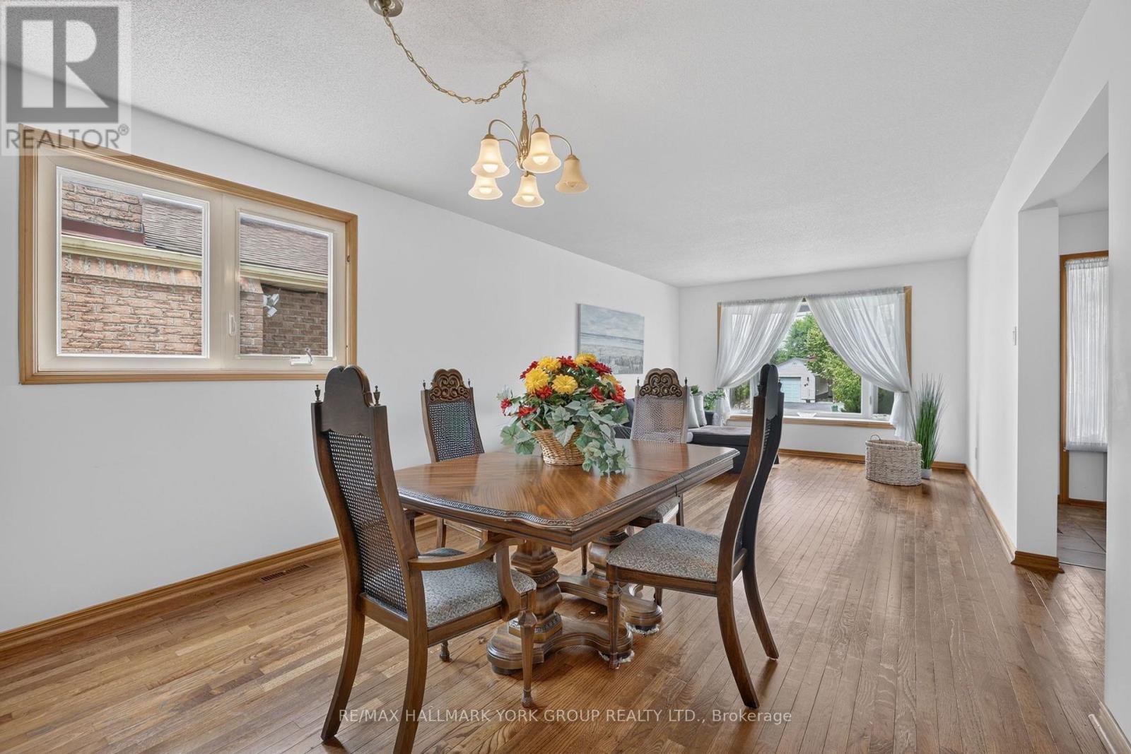 59 Riverglen Drive, Georgina, Ontario L4P 3K7 - Photo 21 - N13710400