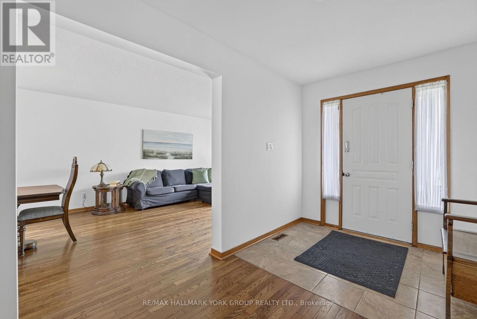 59 Riverglen Drive, Georgina, Ontario L4P 3K7 - Photo 6 - N13710400