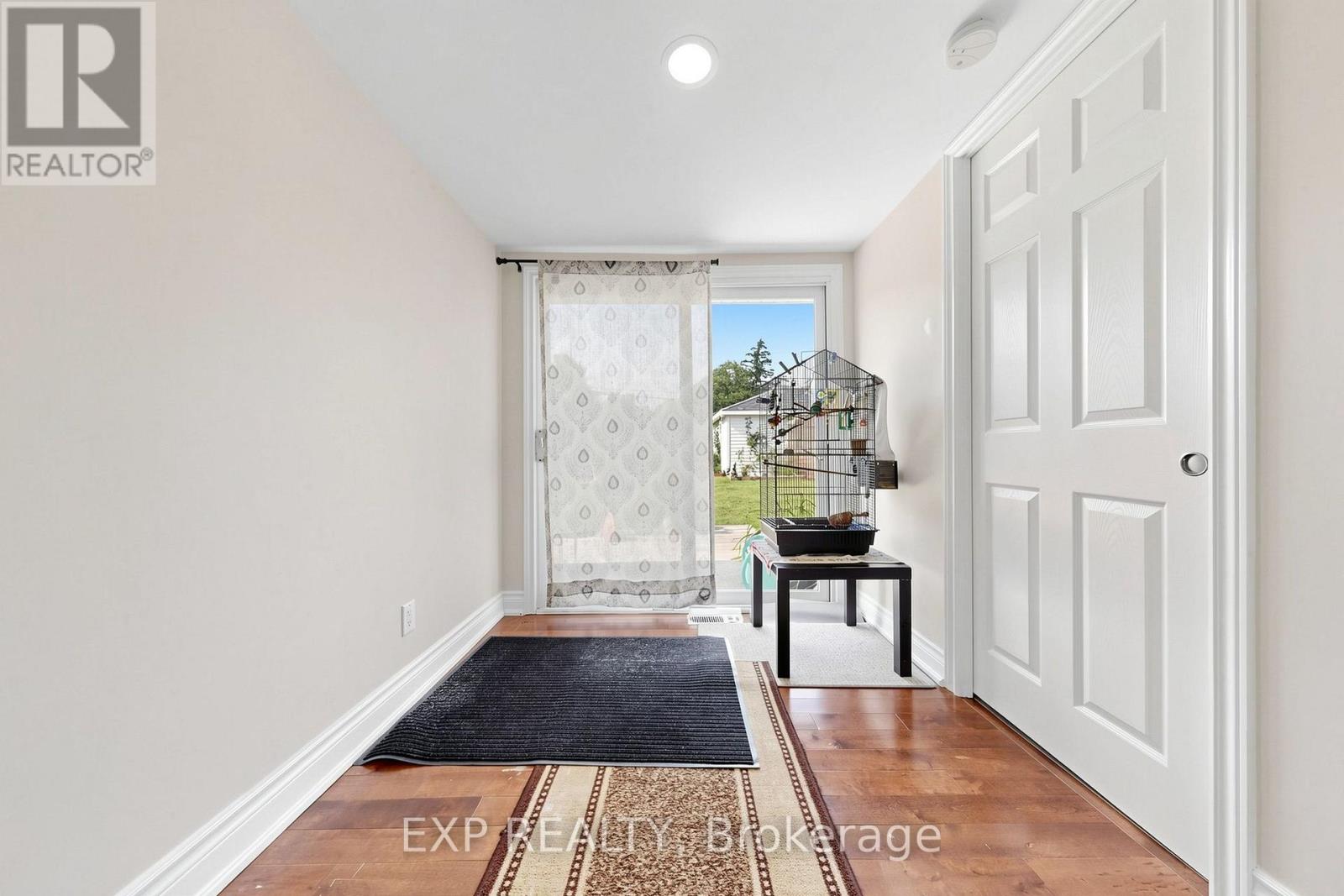 292 Hollywood Drive, Georgina, Ontario  L4P 2Z8 - Photo 16 - N13710412