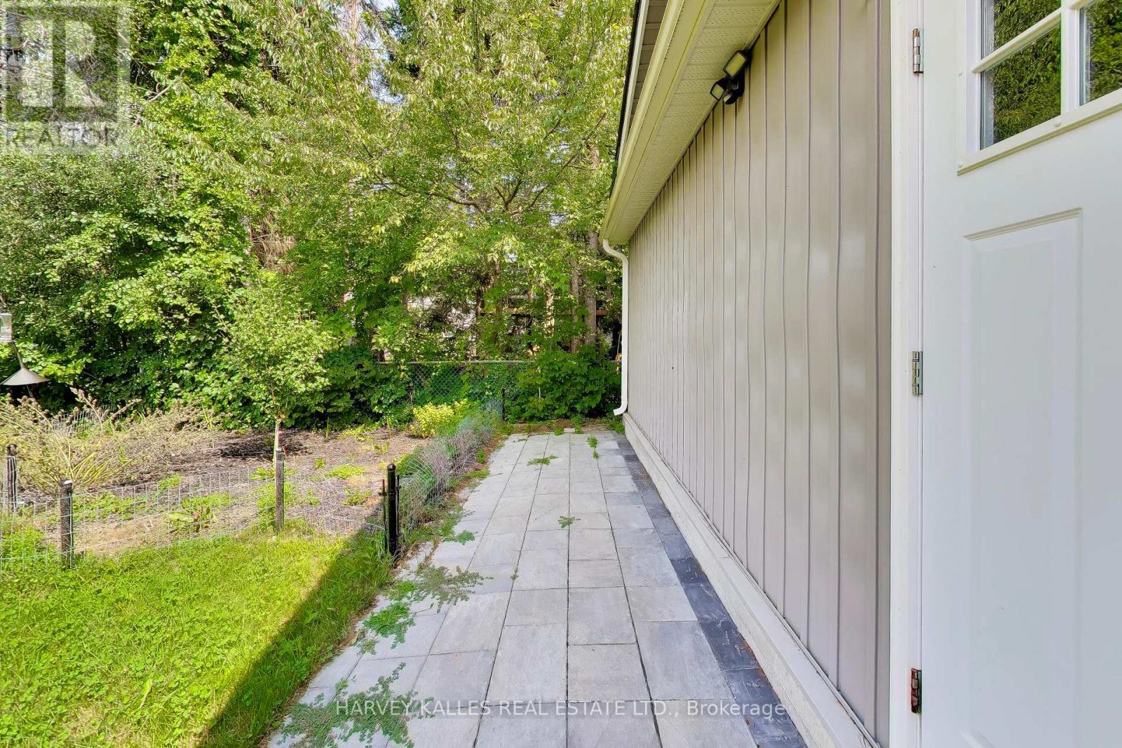 148 Sand Road, East Gwillimbury, Ontario L9N 1H9 - Photo 46 - N13710572