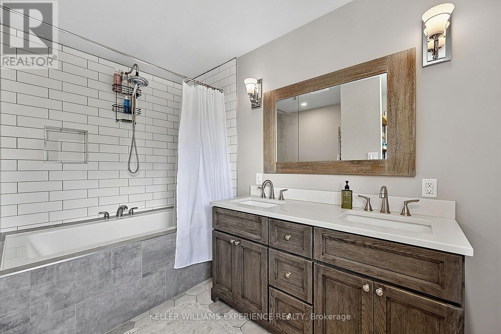 29 Collete Crescent, Barrie, Ontario  L4M 2Z3 - Photo 15 - S13710414