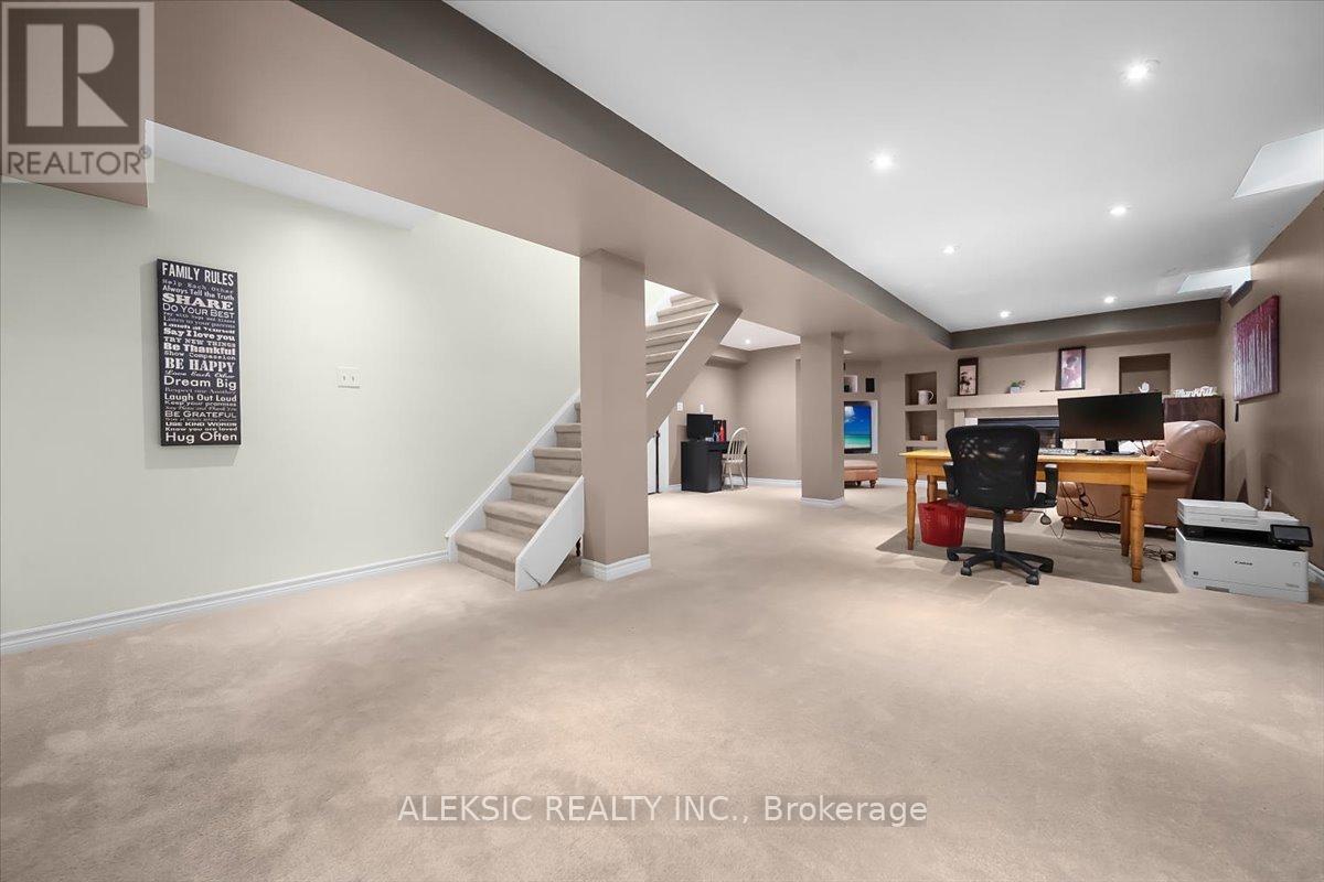 33 Hillpath Crescent, Brampton, Ontario L6Z 4T7 - Photo 38 - W13646328