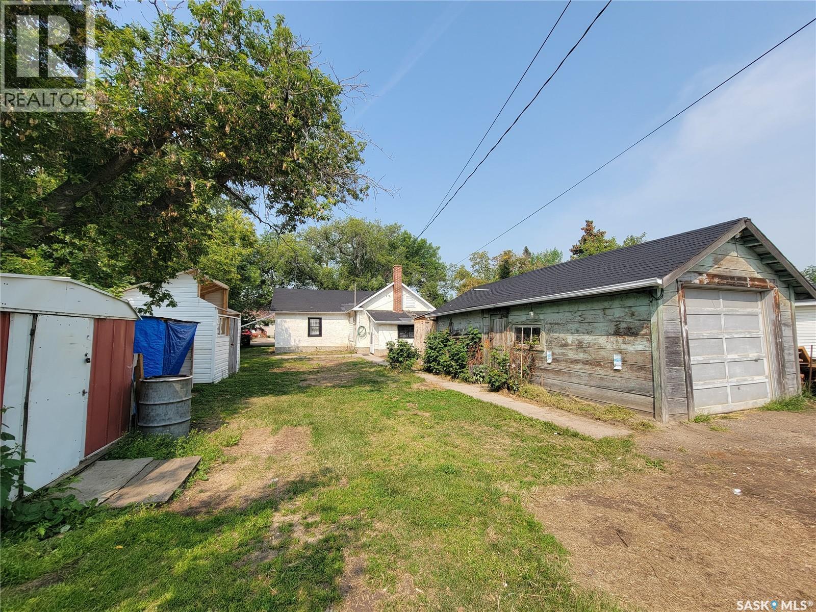 202 Irvine Street, Cut Knife, Saskatchewan  S0M 0N0 - Photo 13 - SK046572