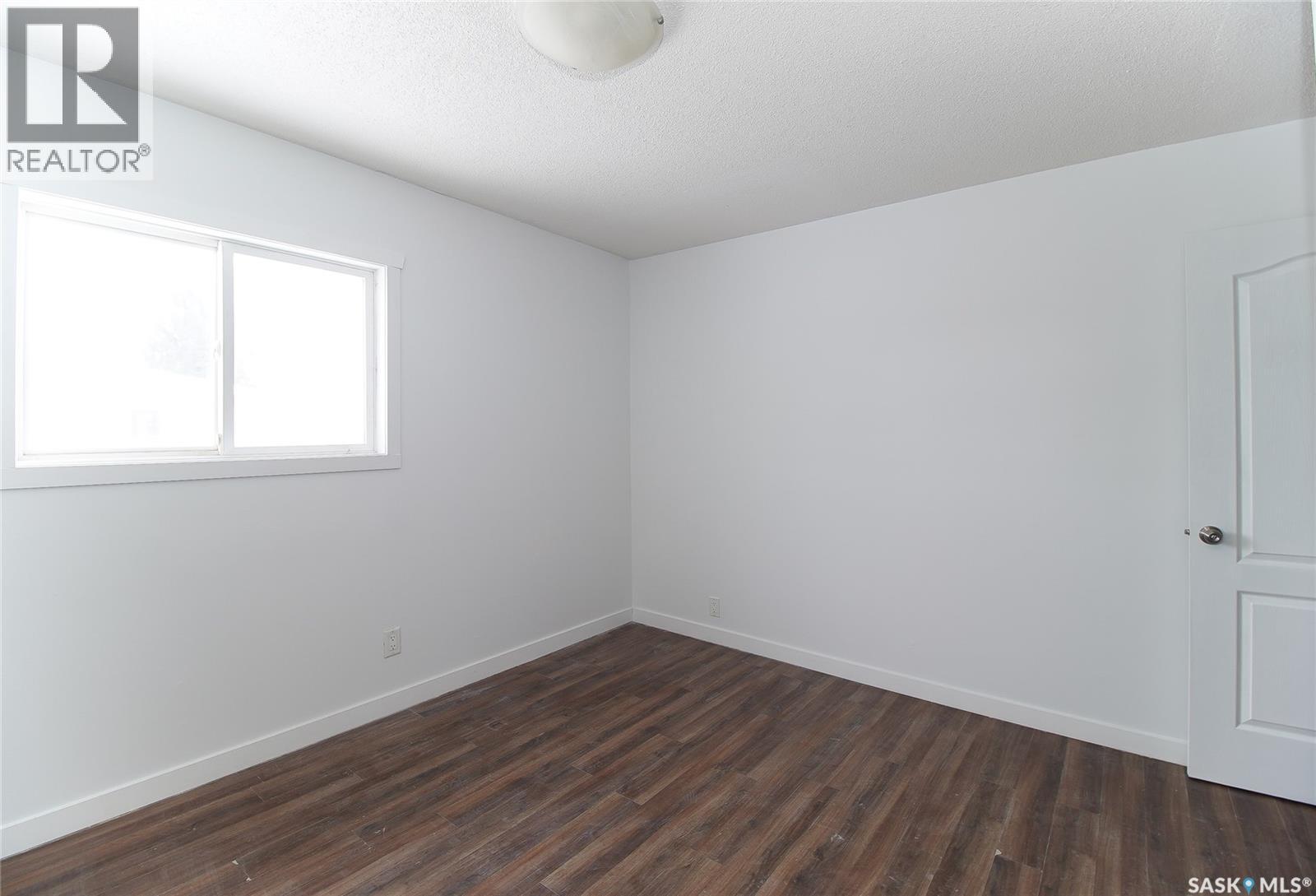 1400 Rothwell Street, Regina, Saskatchewan  S4N 2B3 - Photo 12 - SK046516
