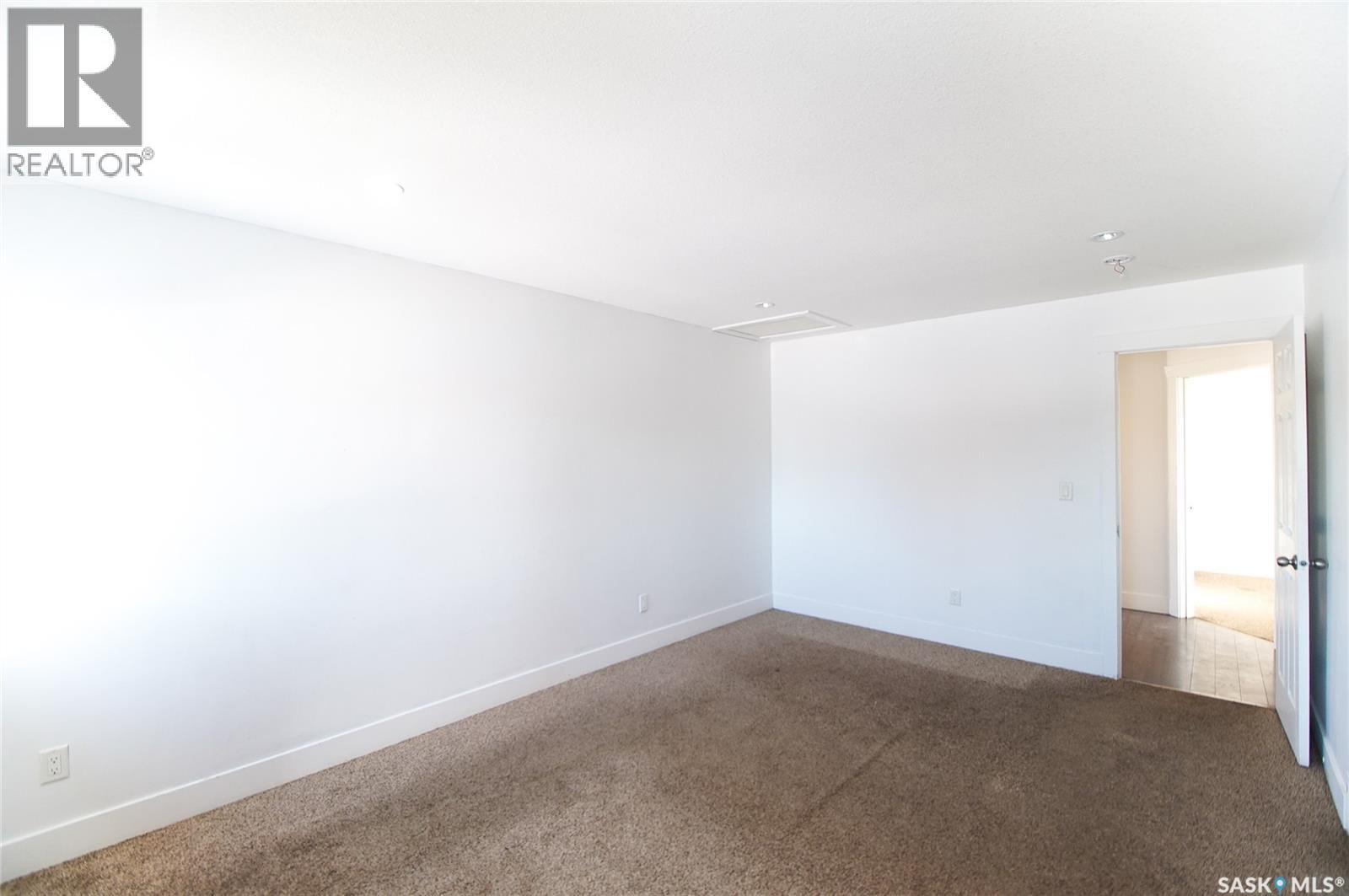 1400 Rothwell Street, Regina, Saskatchewan  S4N 2B3 - Photo 36 - SK046516