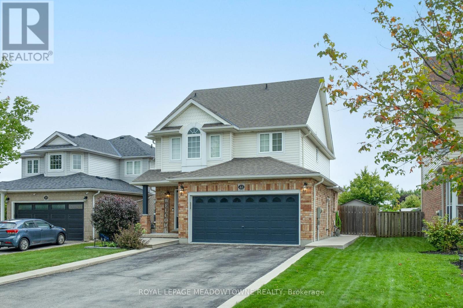 41 Beardmore Crescent, Halton Hills, Ontario  L7J 2Z1 - Photo 3 - W13710424