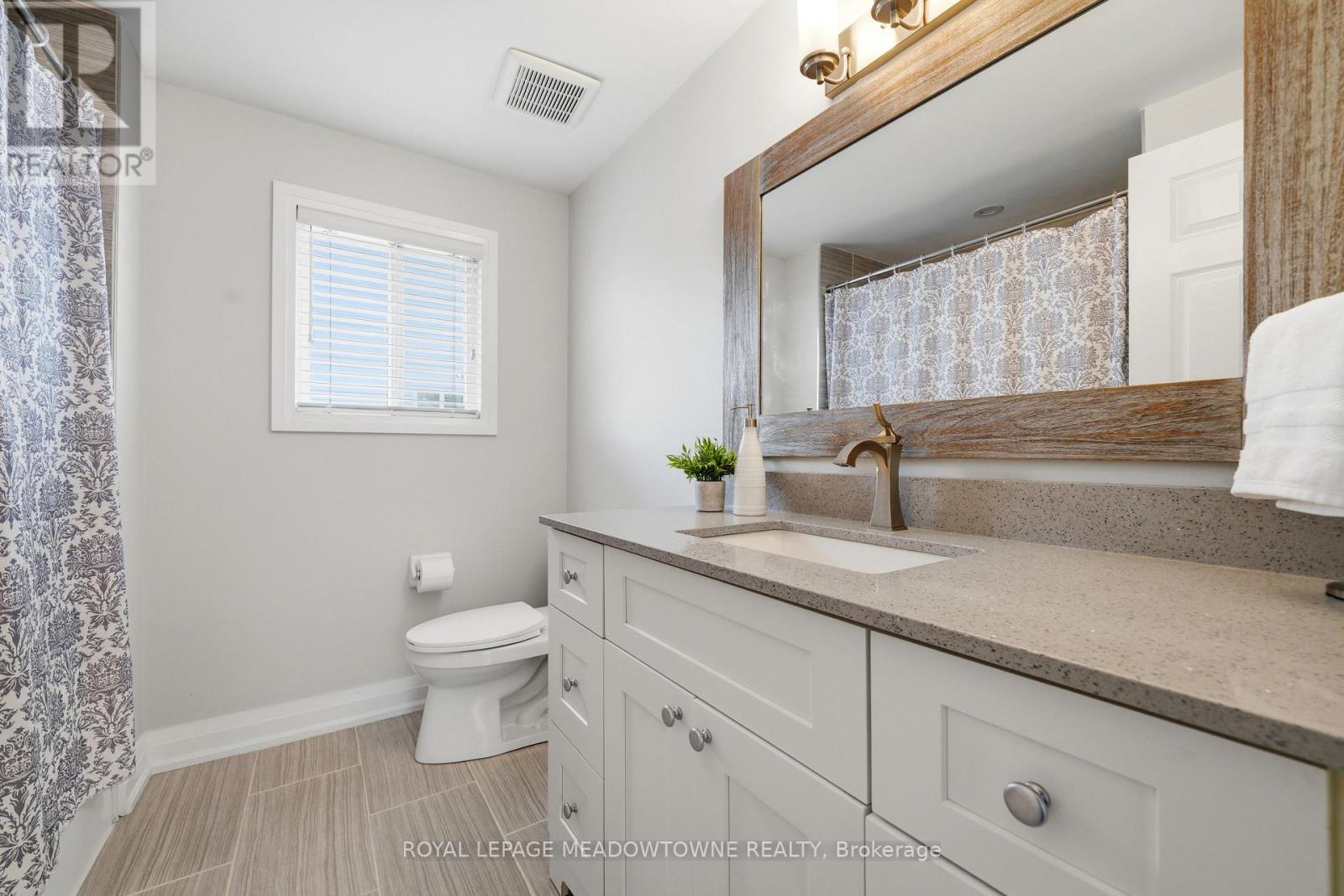 41 Beardmore Crescent, Halton Hills, Ontario  L7J 2Z1 - Photo 35 - W13710424