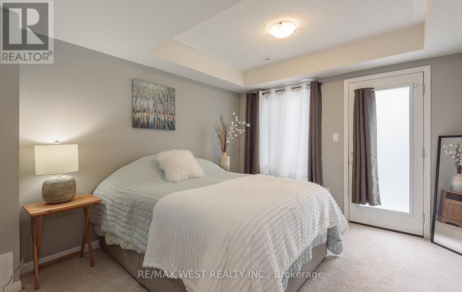 95 Mccleave Crescent, Brampton (Fletcher's West), Ontario  L6Y 4Y9 - Photo 11 - W13710482