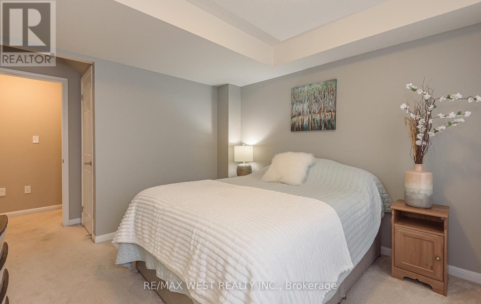 95 Mccleave Crescent, Brampton (Fletcher's West), Ontario  L6Y 4Y9 - Photo 12 - W13710482