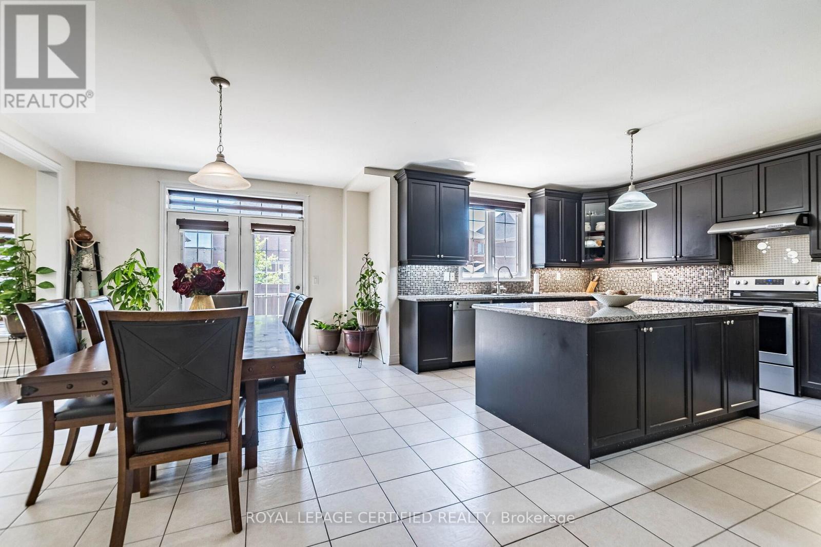 14 Solstice Street, Brampton, Ontario  L6P 3T5 - Photo 14 - W13710538