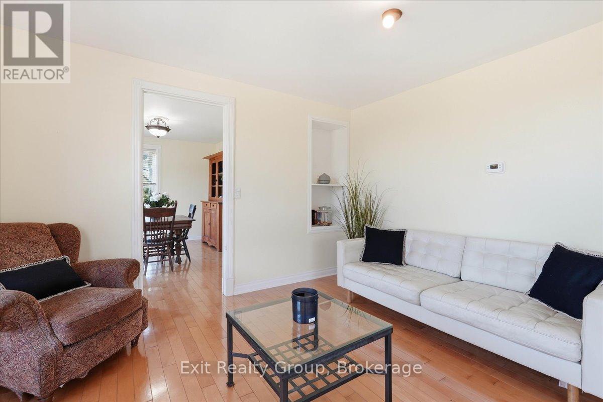 910 Rosebush Road, Quinte West, Ontario  K0K 2C0 - Photo 10 - X13458404