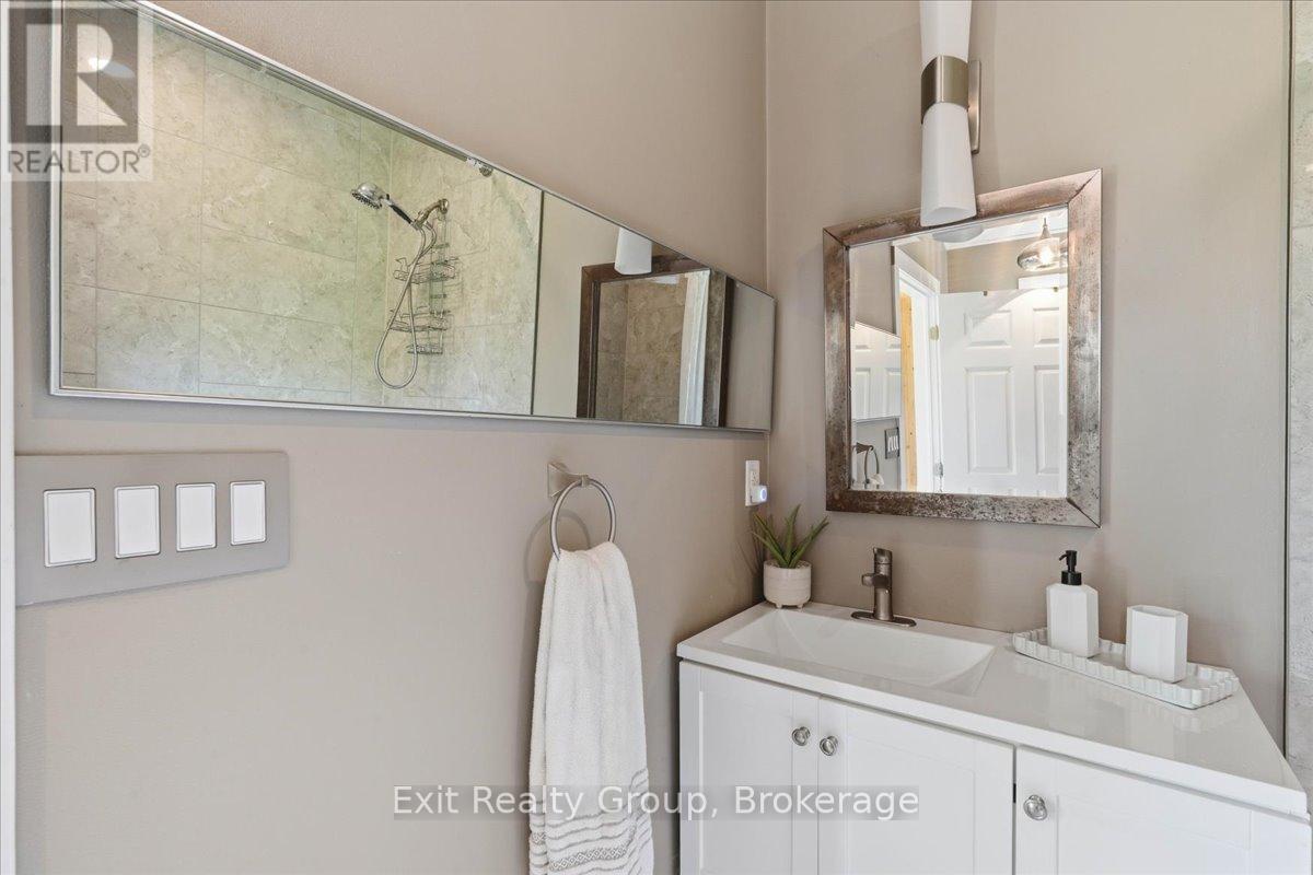 910 Rosebush Road, Quinte West, Ontario  K0K 2C0 - Photo 22 - X13458404