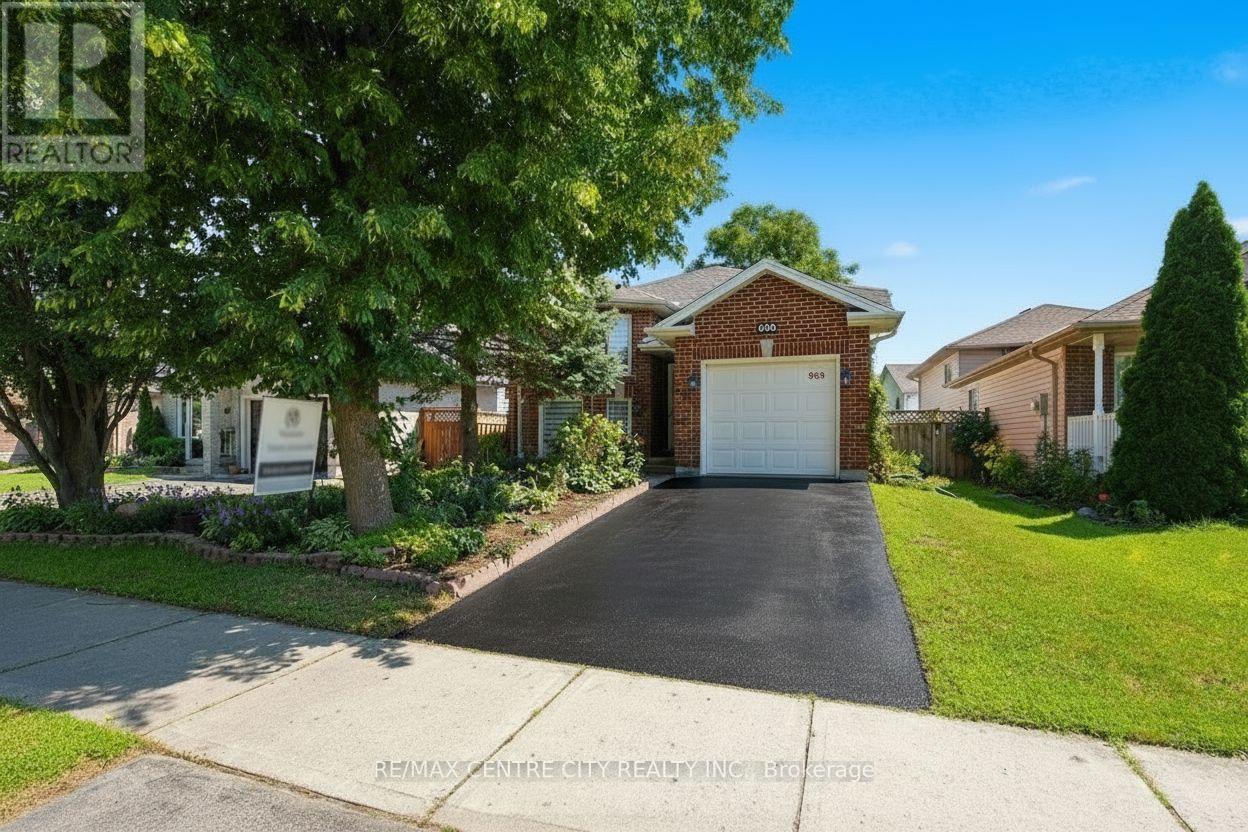 825 Railton Avenue, London East, Ontario  N5V 4W7 - Photo 2 - X13645540