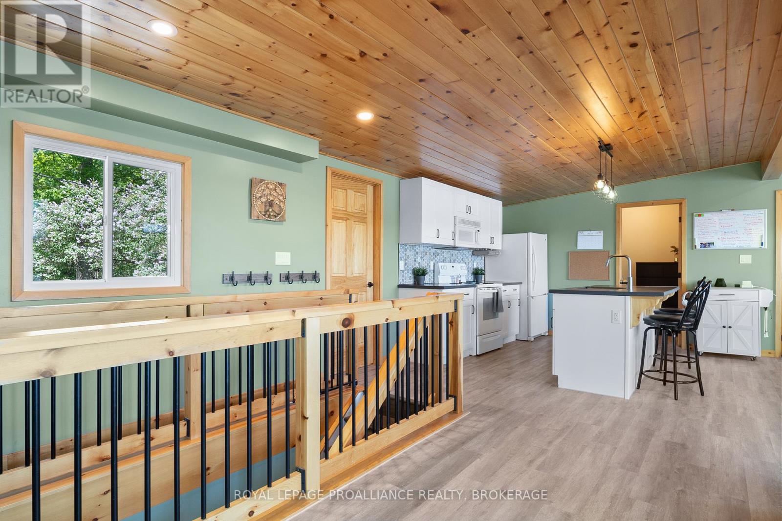 402 Troy Lake Road, Rideau Lakes, Ontario  K0G 1E0 - Photo 3 - X13561142