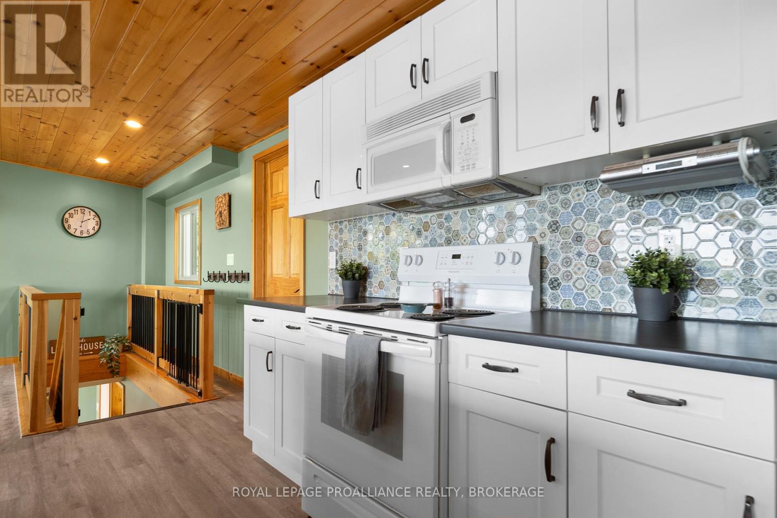 402 Troy Lake Road, Rideau Lakes, Ontario  K0G 1E0 - Photo 7 - X13561142