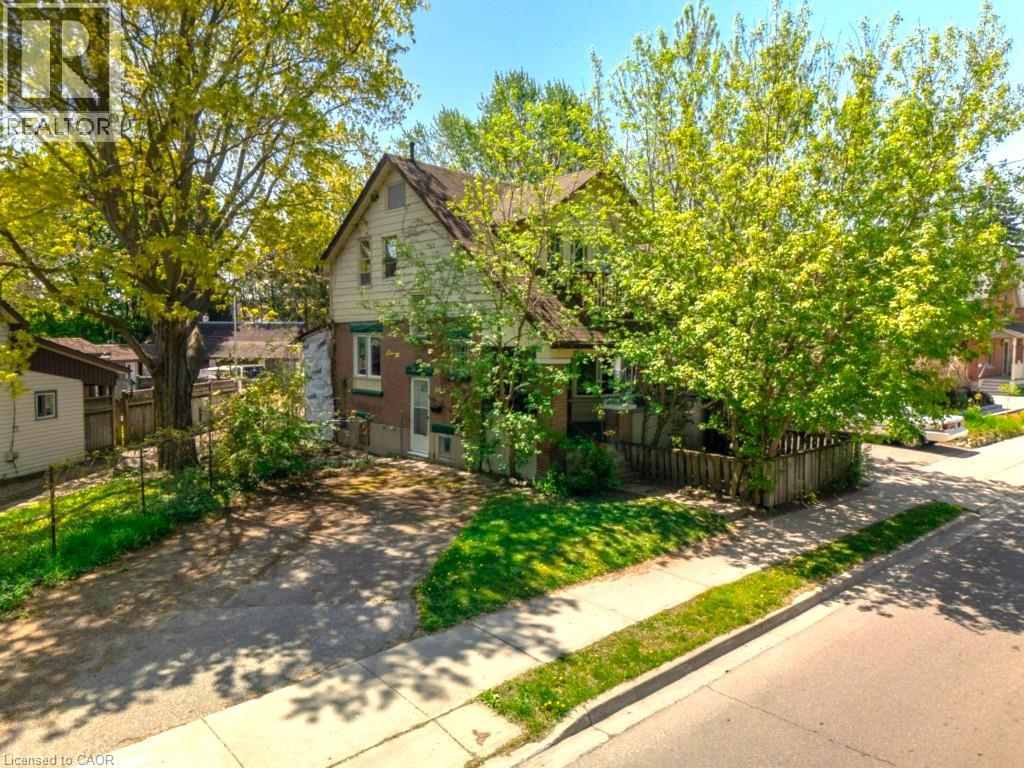 3 Glasgow Street, Kitchener, Ontario  N2G 2G5 - Photo 2 - 40857901