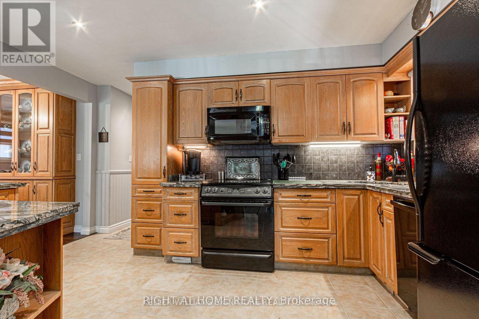 133 Mcanulty Main Boulevard, Hamilton, Ontario  L8H 3H5 - Photo 10 - X13710366