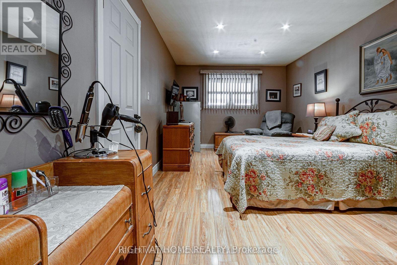 133 Mcanulty Main Boulevard, Hamilton, Ontario  L8H 3H5 - Photo 15 - X13710366