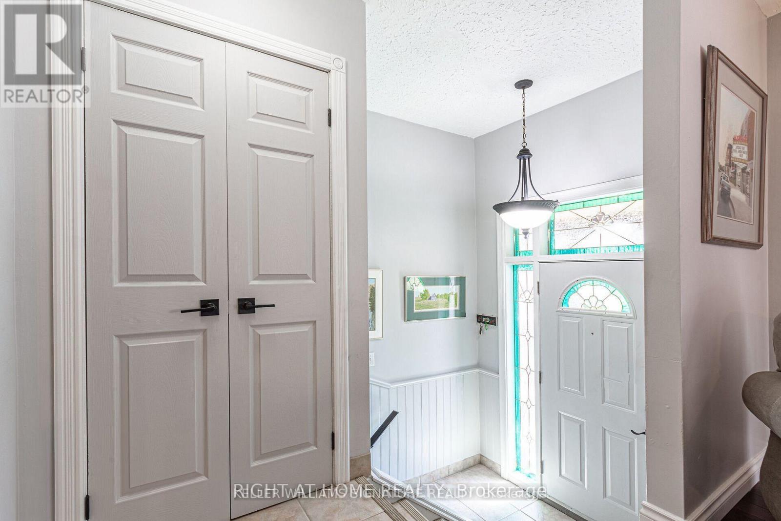 133 Mcanulty Main Boulevard, Hamilton, Ontario  L8H 3H5 - Photo 5 - X13710366