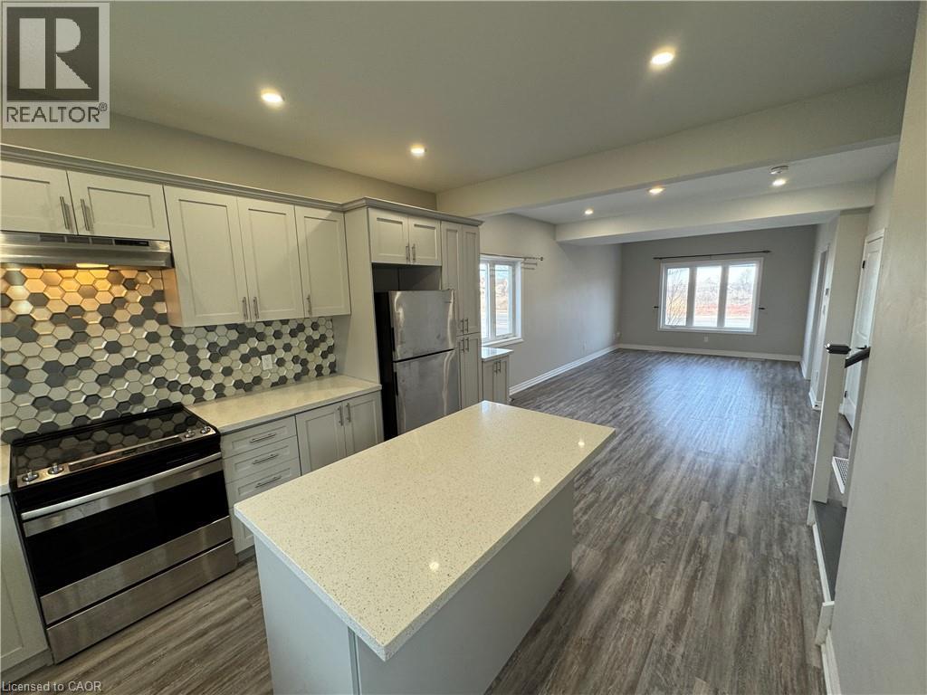 8196 Mcleod Road Unit# 1 Upper, Niagara Falls, Ontario  L2H 3T6 - Photo 7 - 40846138
