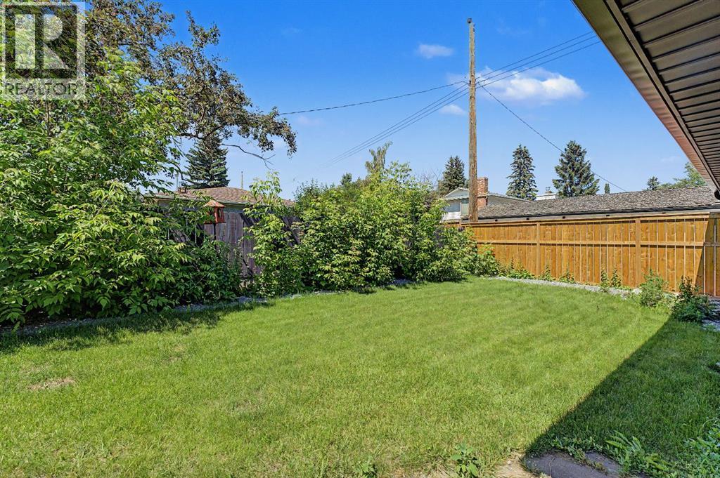 4904 Valiant Drive Nw, Calgary, Alberta  T3A 1X2 - Photo 34 - A2327866