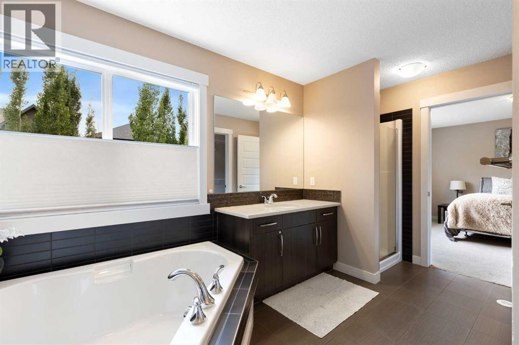 165 Cranarch Common Se, Calgary, Alberta  T3M 0J1 - Photo 23 - A2336566