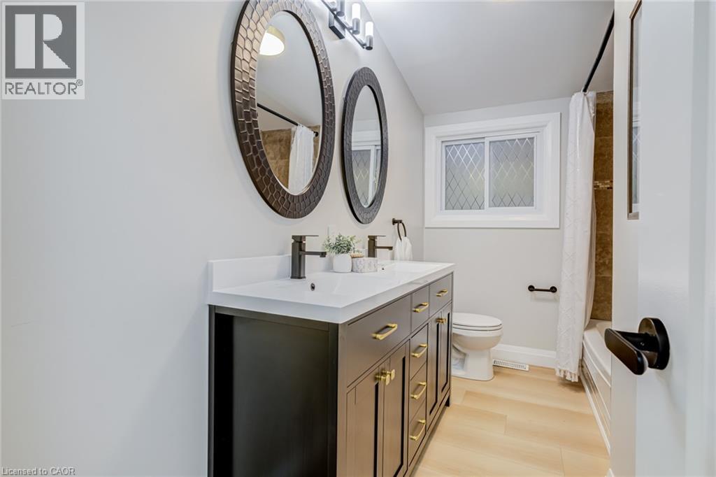 28 Helen Street, Dundas, Ontario  L9H 1N3 - Photo 22 - 40857349