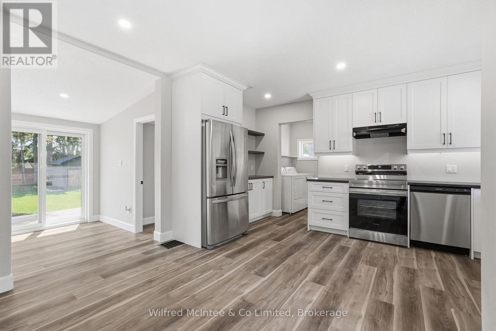 550 Wellington Street, Minto, Ontario  N4W 3G9 - Photo 16 - X13710196