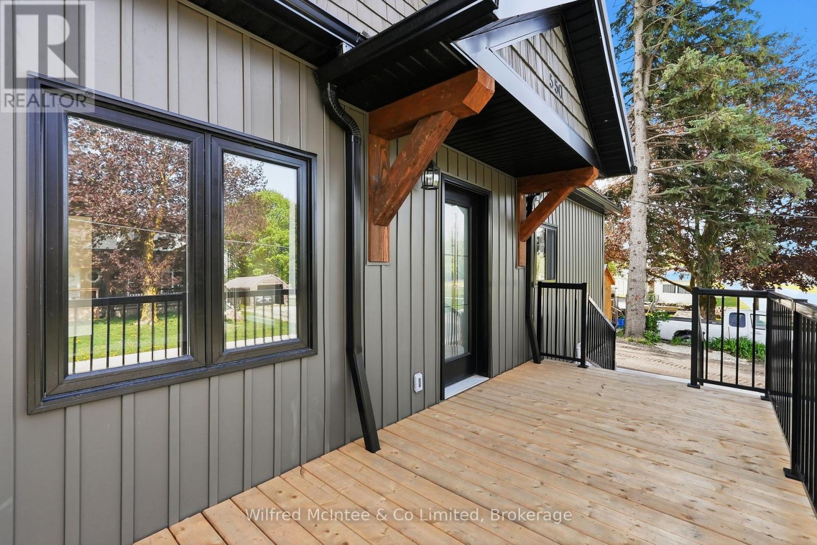 550 Wellington Street, Minto, Ontario  N4W 3G9 - Photo 2 - X13710196