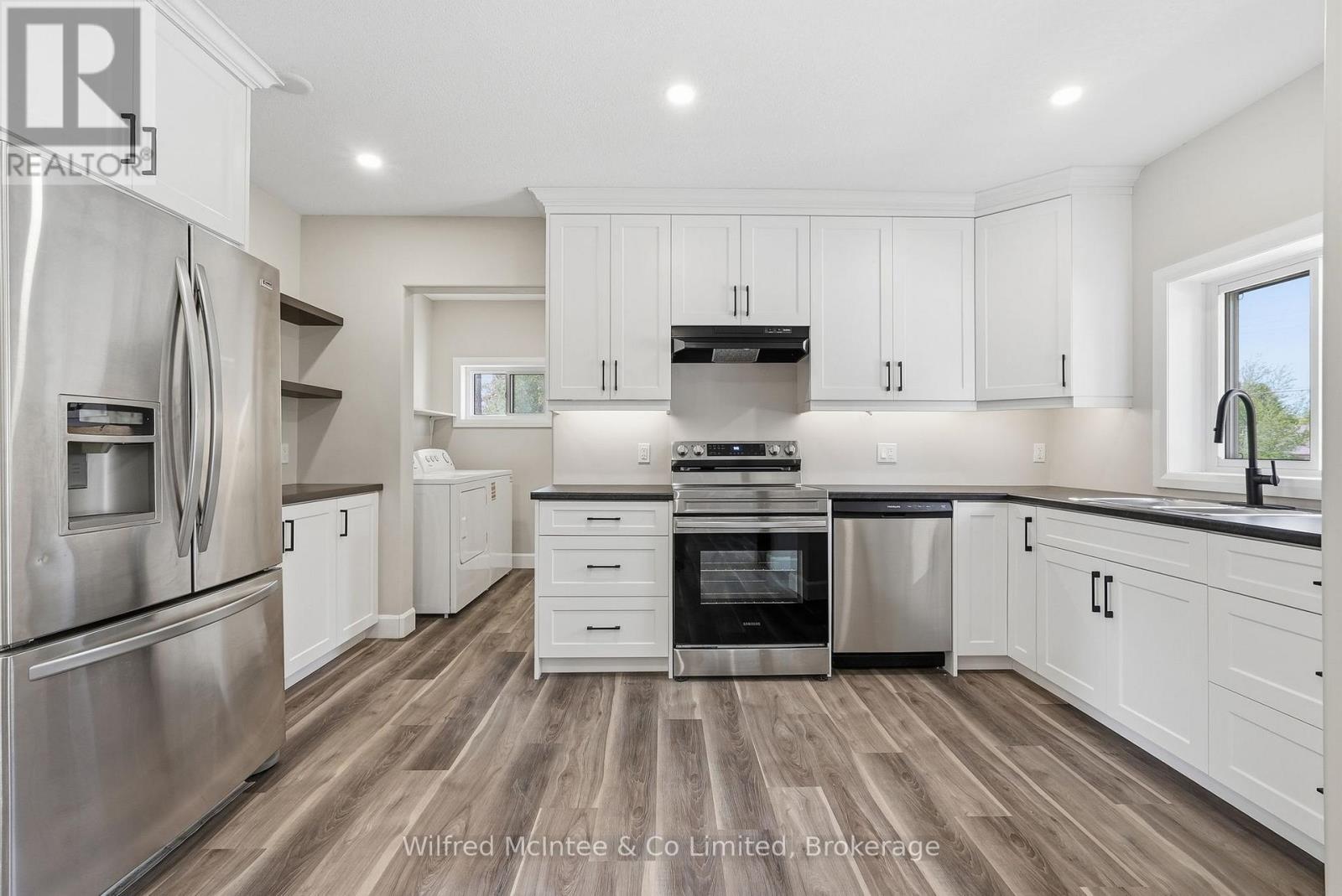 550 Wellington Street, Minto, Ontario  N4W 3G9 - Photo 6 - X13710196