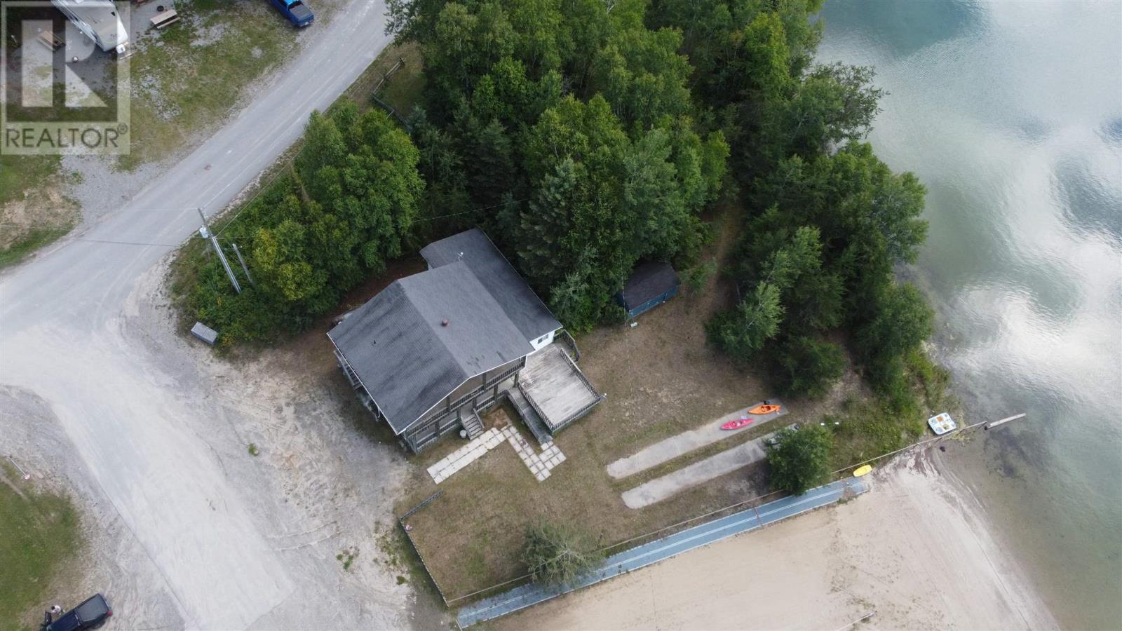 900 Green Lake Rd, Dubreuiville, Ontario  P0S 1B0 - Photo 24 - SM262303