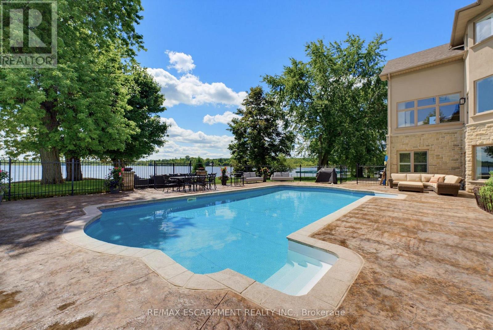 46 Sandy Shore Boulevard, Puslinch, Ontario N3C 2V4 - Photo 4 - X13708320