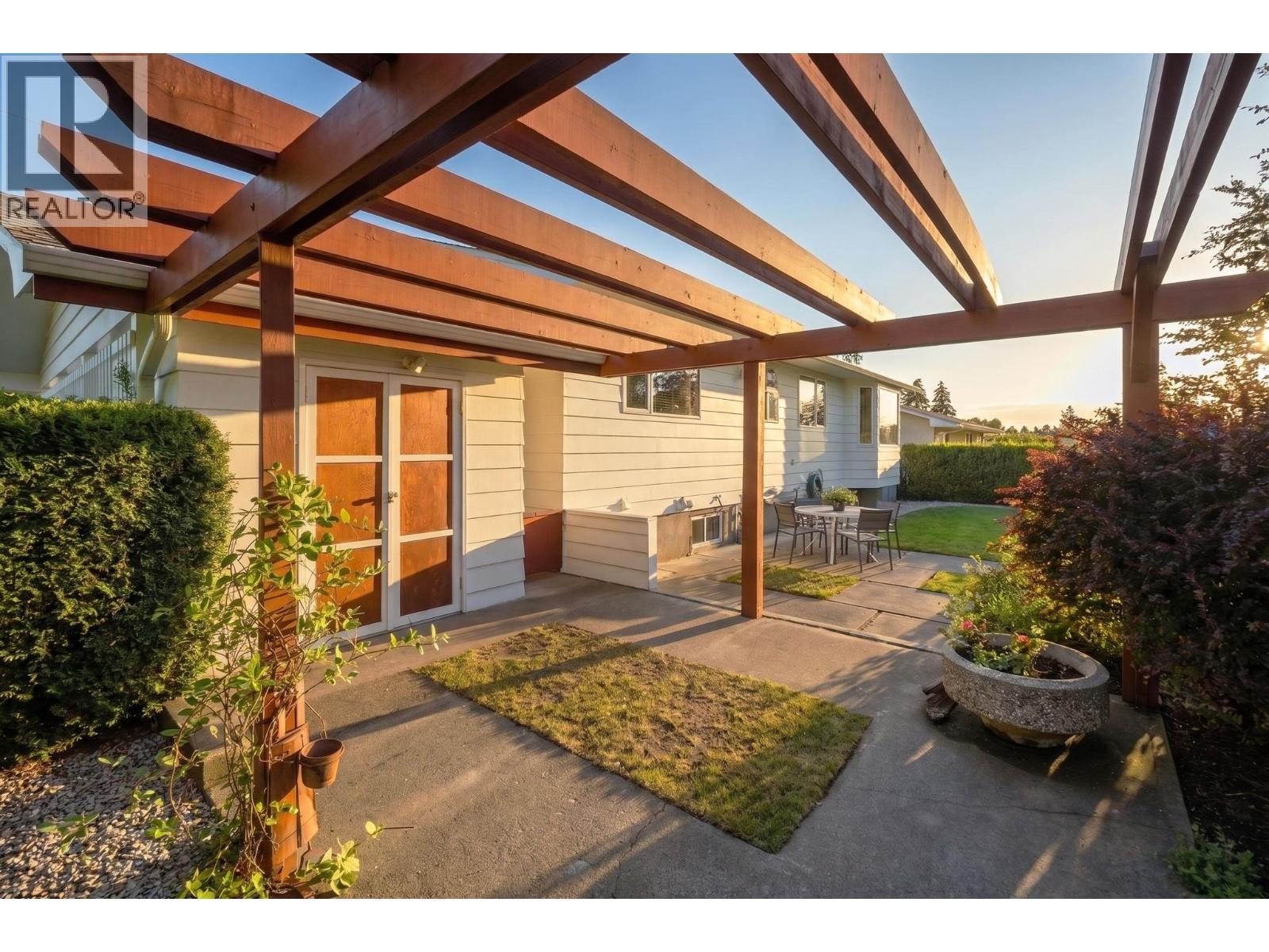 1555 Duncan Avenue E, Penticton, British Columbia  V2A 2X7 - Photo 49 - 10396247