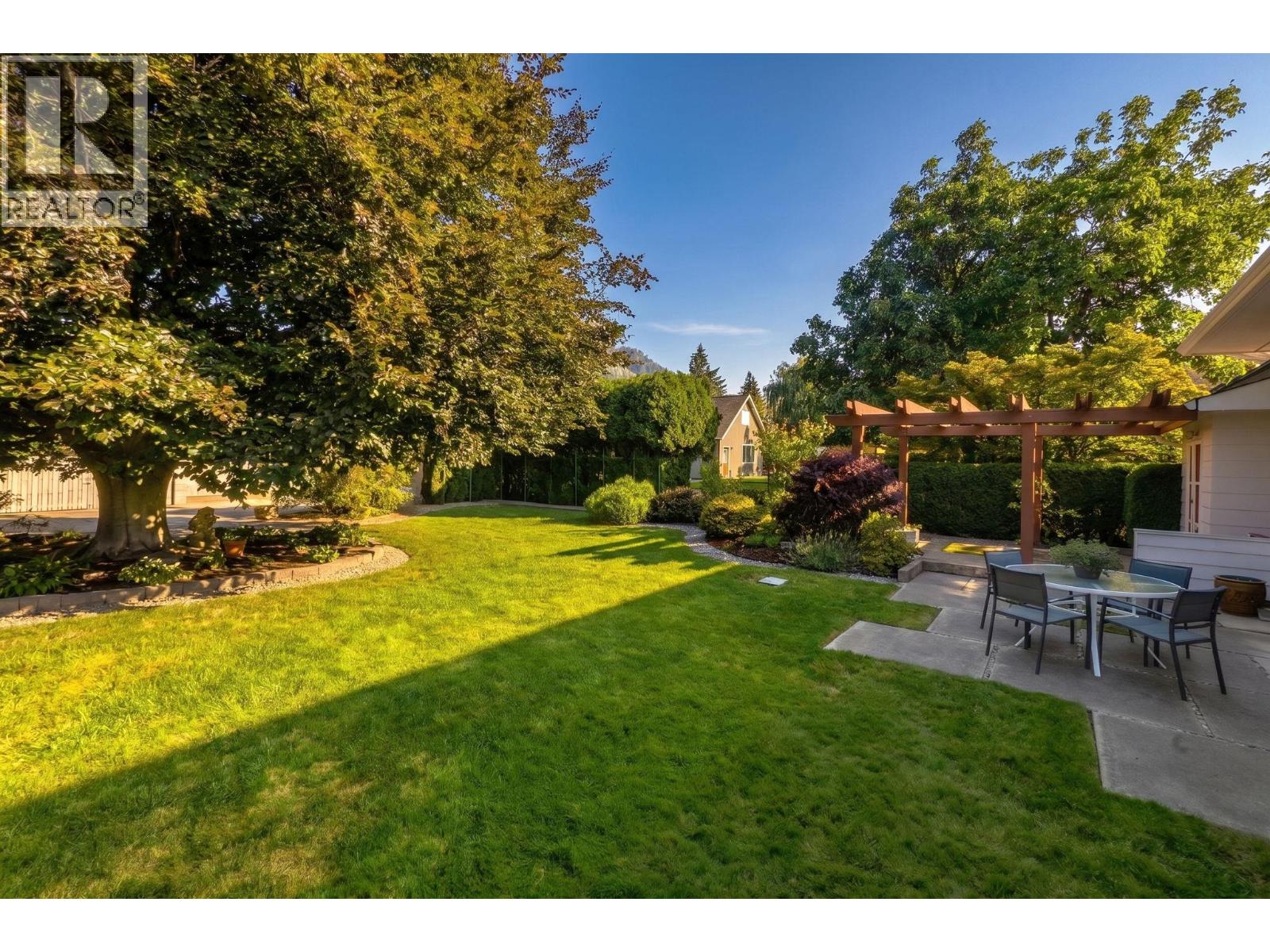 1555 Duncan Avenue E, Penticton, British Columbia  V2A 2X7 - Photo 52 - 10396247