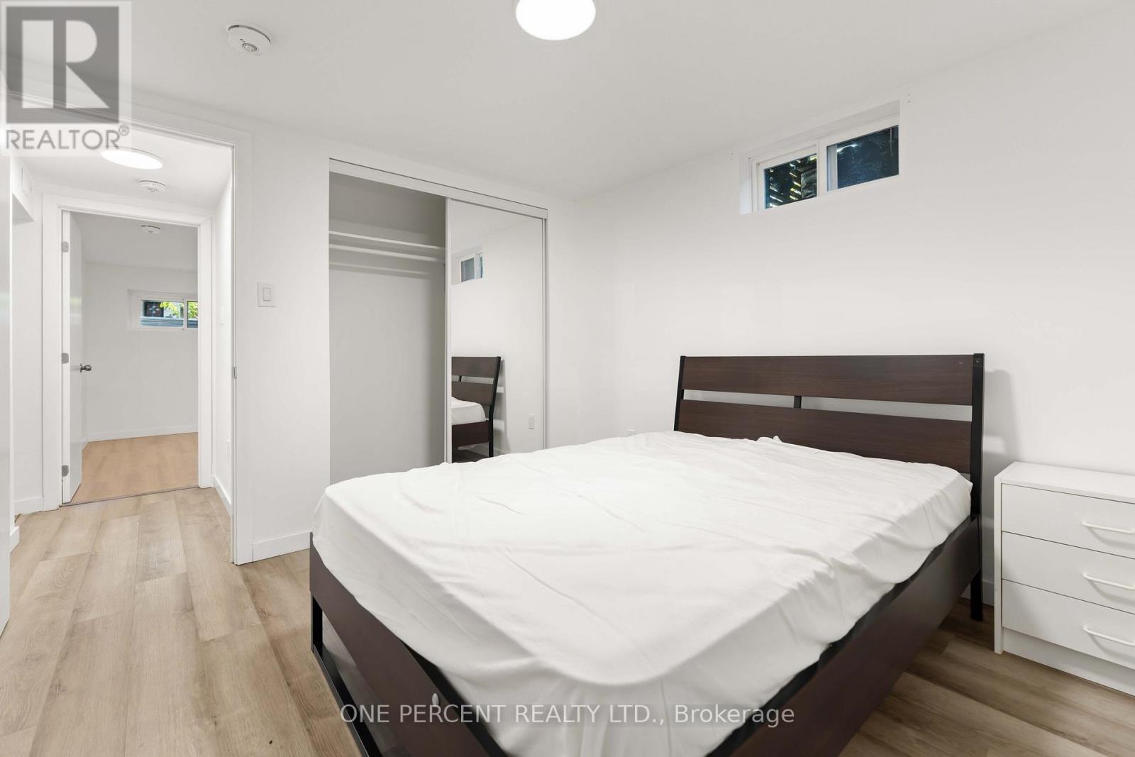 Unit A And Unit B - 933 Kincaid Court, Ottawa, Ontario  K1V 6N7 - Photo 30 - X13600974