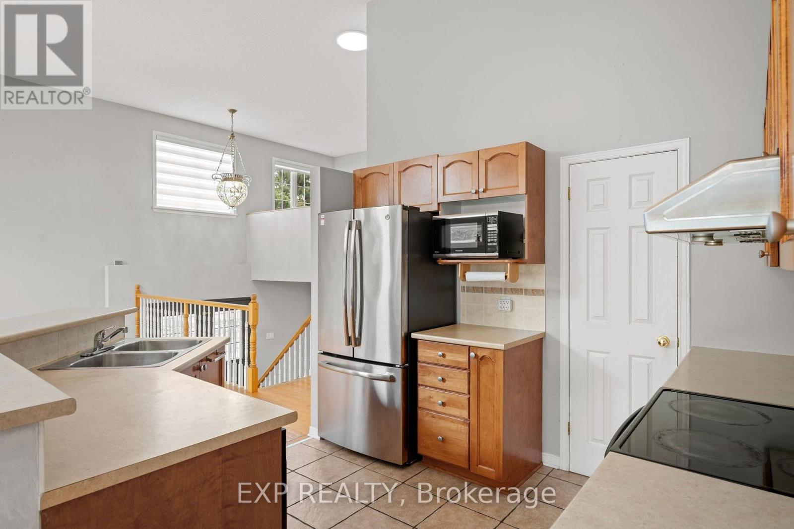 2 Maple Park Private, Ottawa, Ontario  K1T 4A6 - Photo 13 - X13629900
