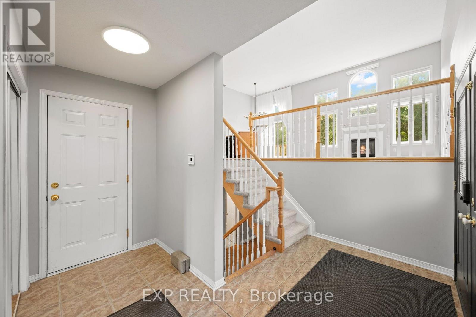 2 Maple Park Private, Ottawa, Ontario  K1T 4A6 - Photo 5 - X13629900