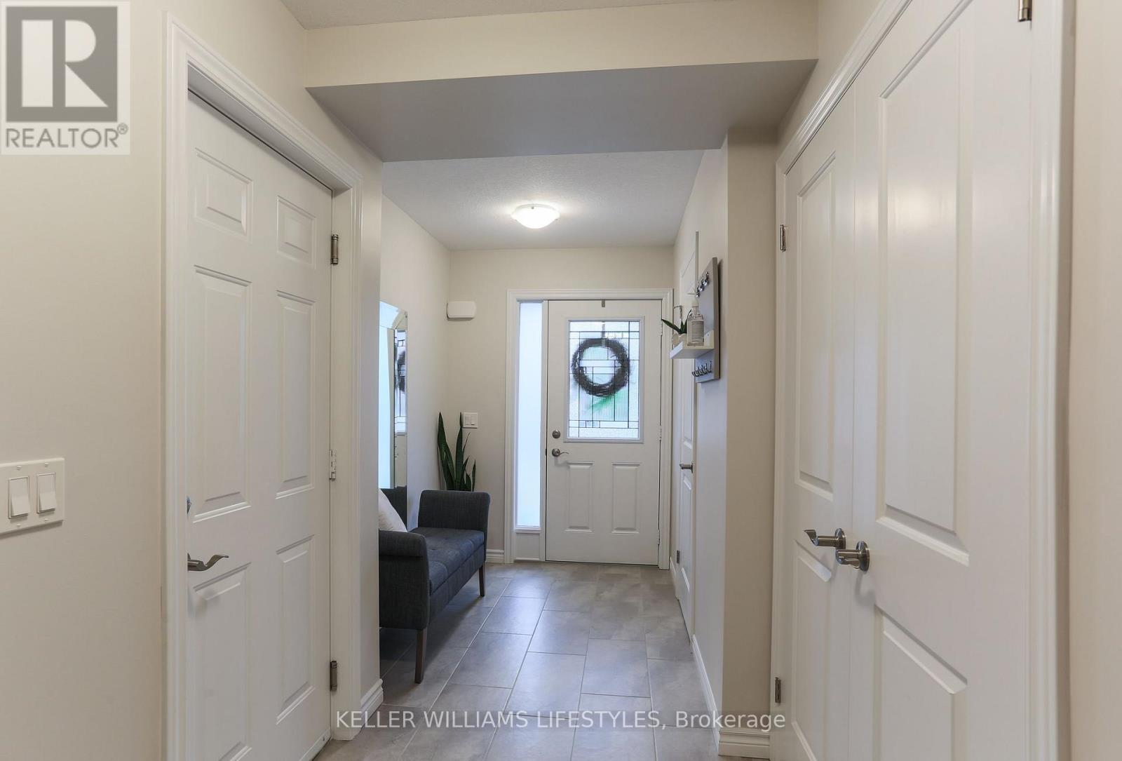 73 - 1061 Eagletrace Drive, London North, Ontario  N6G 0T3 - Photo 4 - X13710596