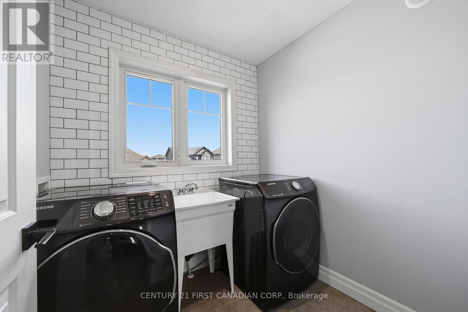 5 Hardy Court, Lucan Biddulph, Ontario  N0M 2J0 - Photo 24 - X13710646