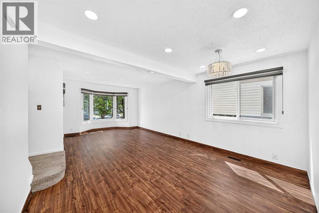 291 Falton Drive Ne, Calgary, Alberta  T3J 2W8 - Photo 6 - A2334604