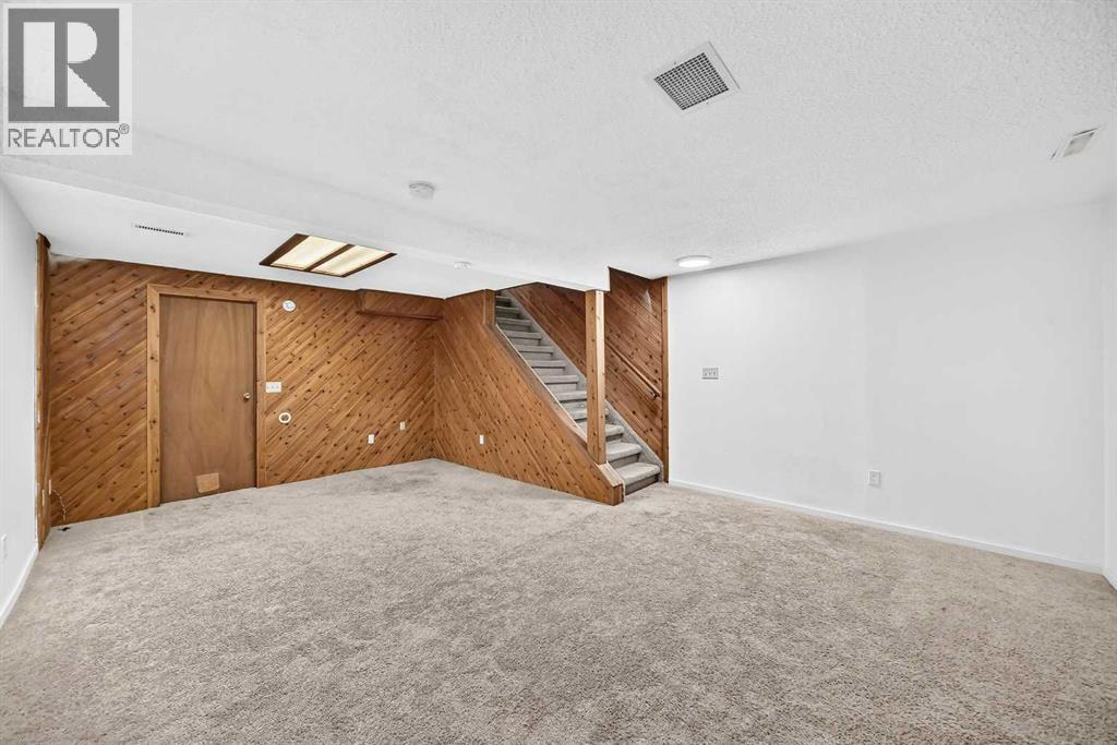 291 Falton Drive Ne, Calgary, Alberta  T3J 2W8 - Photo 16 - A2334604