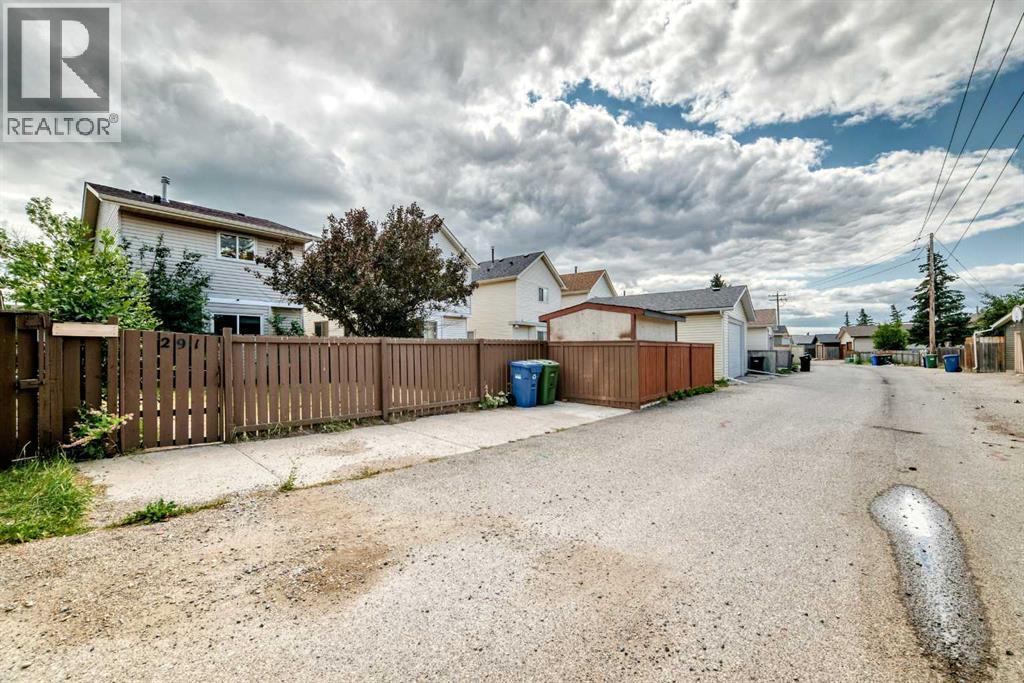 291 Falton Drive Ne, Calgary, Alberta  T3J 2W8 - Photo 39 - A2334604